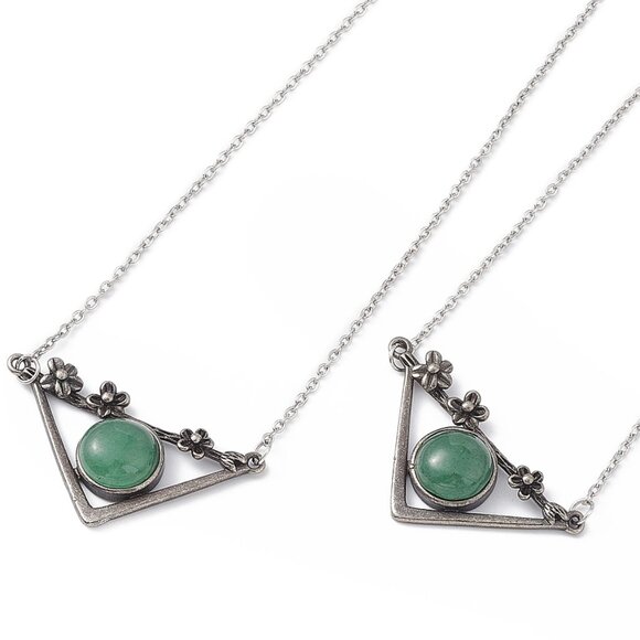 NWOT natural aventurine triangle Flower floral necklace Gemstone pendant - Picture 3 of 4